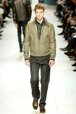 Look 10